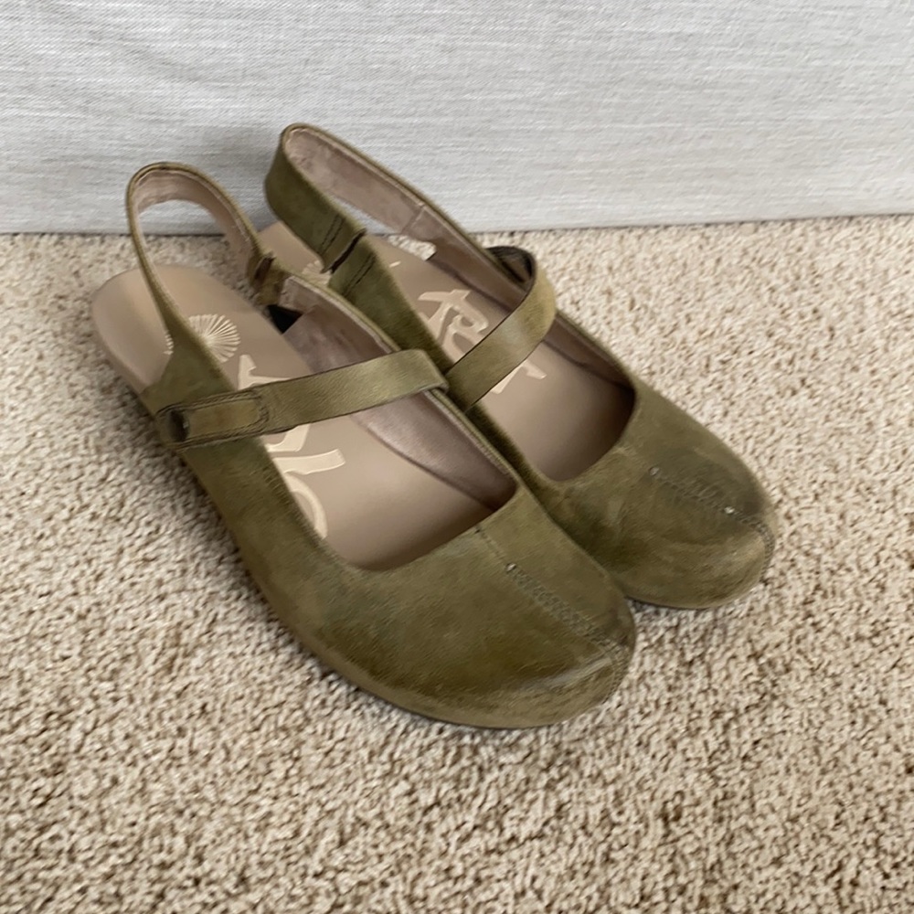 OTBT Moss Green small wedge